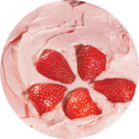 Sorbet od svežih jagoda izmiksanih u krem