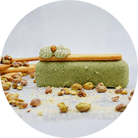 From Sicily — lagani mousse od pistaća sa podnožja Vezuva